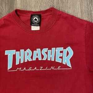 Thrasher Magazine T Shirt Men's Size Small Red Short Sleeve Skateboarding Y2K